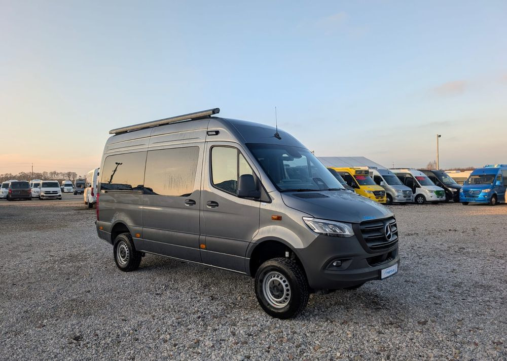 Mercedes-Benz Spritner 319 - Minibus, Personenvervoer: afbeelding 2 Mercedes-Benz Spritner 319 - Minibus, Personenvervoer: afbeelding 2