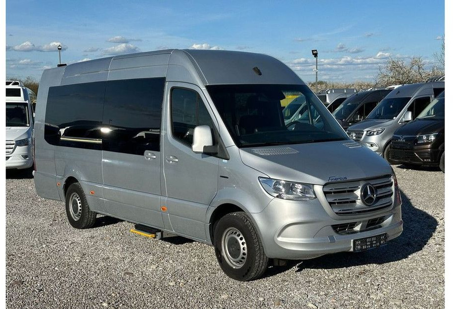 Mercedes-Benz eSprinter - Minibus, Elektrische bus: afbeelding 2 Mercedes-Benz eSprinter - Minibus, Elektrische bus: afbeelding 2