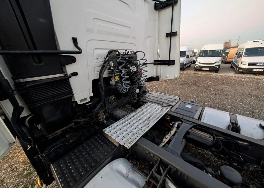 Trekker Renault T440: afbeelding 14