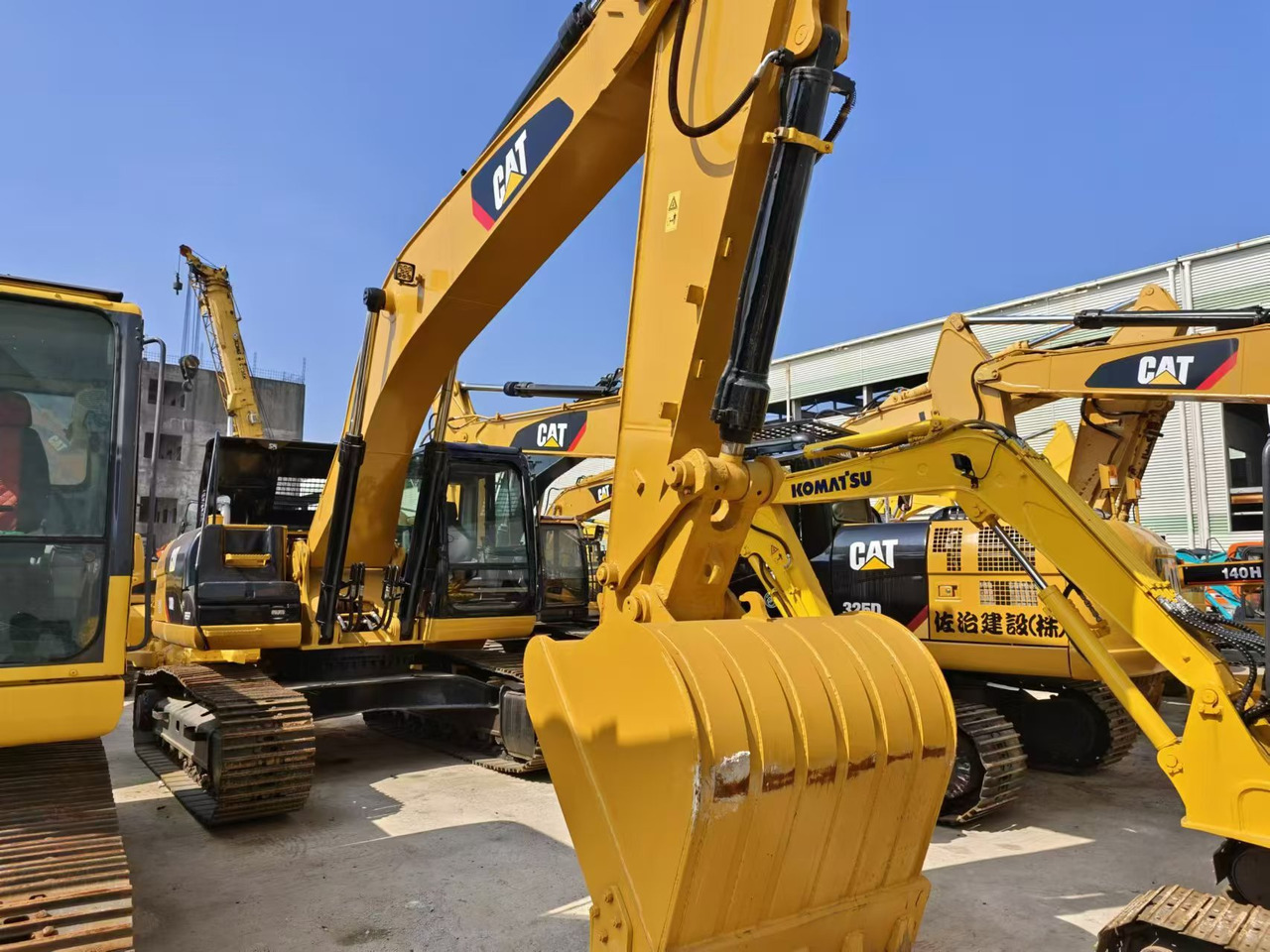 CAT 330D2 - Rupsgraafmachine: afbeelding 3 CAT 330D2 - Rupsgraafmachine: afbeelding 3