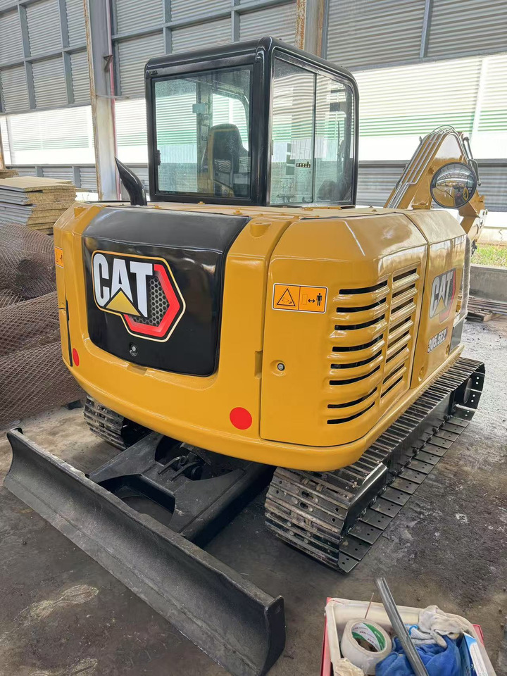 CATERPILLAR 305.5E2 - Minigraafmachine: afbeelding 2 CATERPILLAR 305.5E2 - Minigraafmachine: afbeelding 2