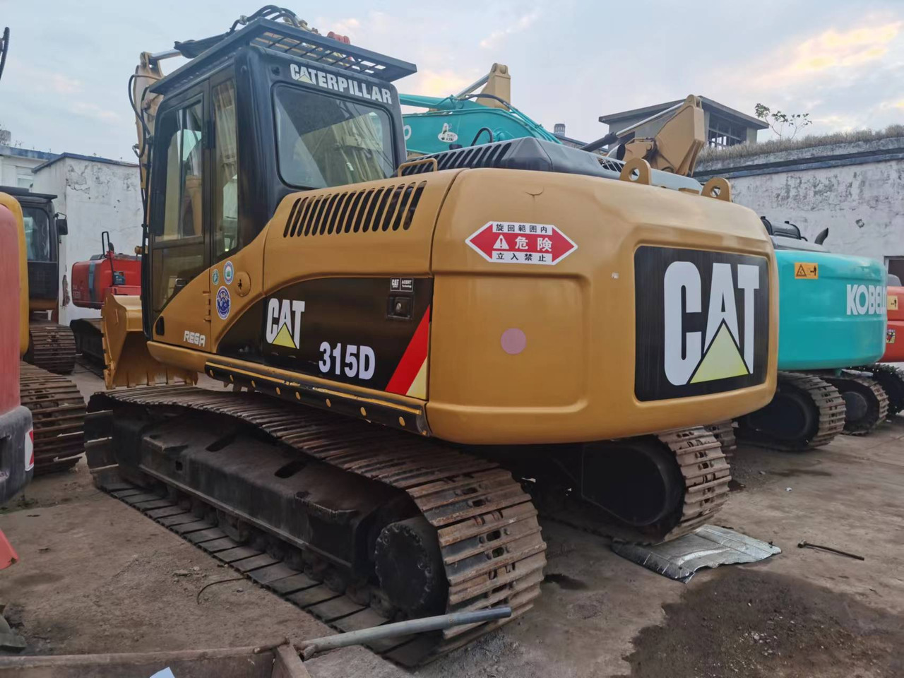 CATERPILLAR 315D - Rupsgraafmachine: afbeelding 1 CATERPILLAR 315D - Rupsgraafmachine: afbeelding 1