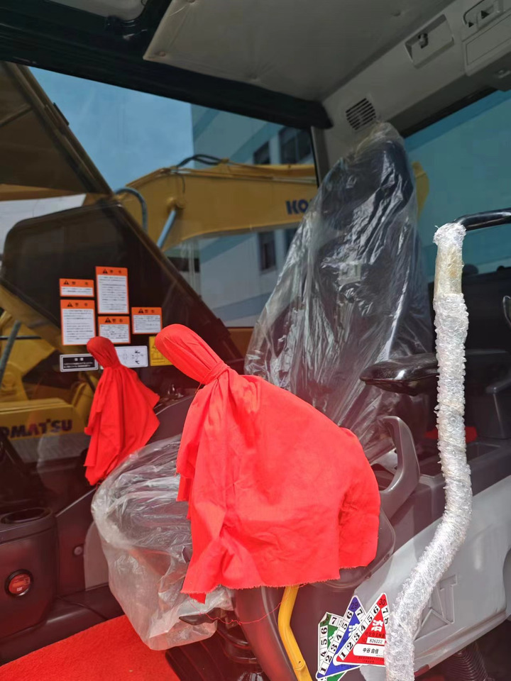 CATERPILLAR 320D - Rupsgraafmachine: afbeelding 5 CATERPILLAR 320D - Rupsgraafmachine: afbeelding 5