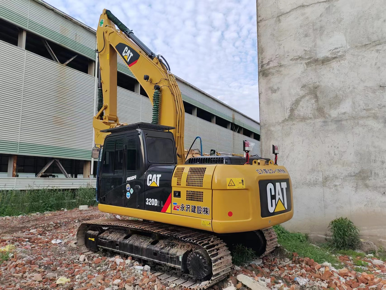 CATERPILLAR 320D2L CAT 320D - Rupsgraafmachine: afbeelding 1 CATERPILLAR 320D2L CAT 320D - Rupsgraafmachine: afbeelding 1