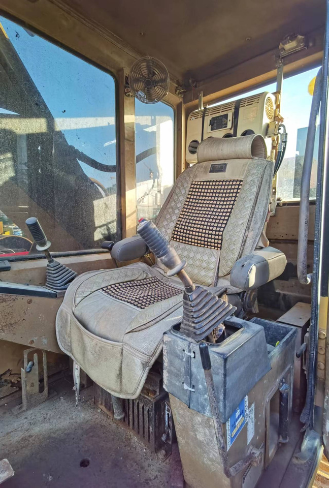 CATERPILLAR E200B - Rupsgraafmachine: afbeelding 4 CATERPILLAR E200B - Rupsgraafmachine: afbeelding 4