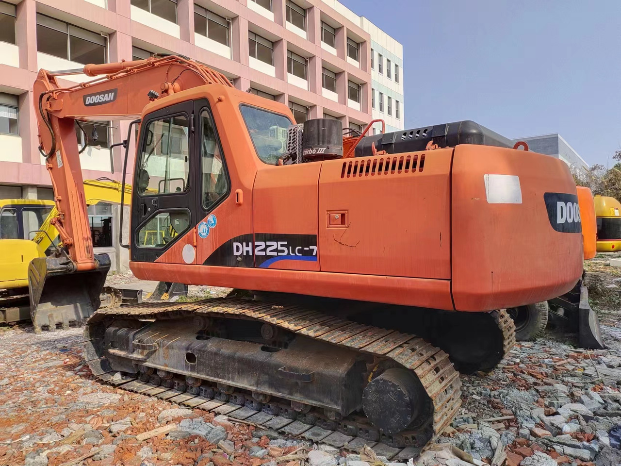 DOOSAN DH225LC-7 - Rupsgraafmachine: afbeelding 2 DOOSAN DH225LC-7 - Rupsgraafmachine: afbeelding 2