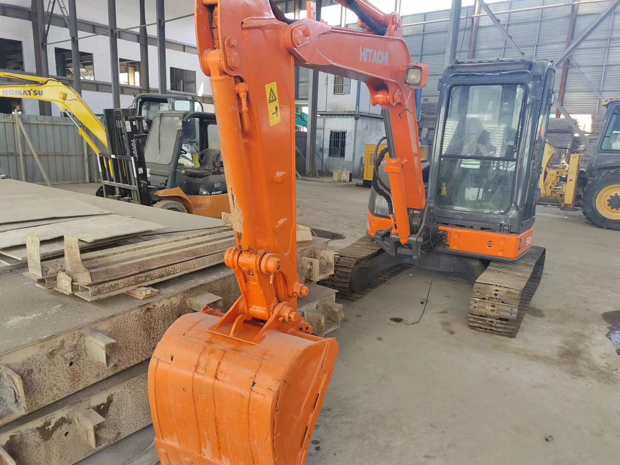 HITACHI ZX50U - Minigraafmachine: afbeelding 1 HITACHI ZX50U - Minigraafmachine: afbeelding 1