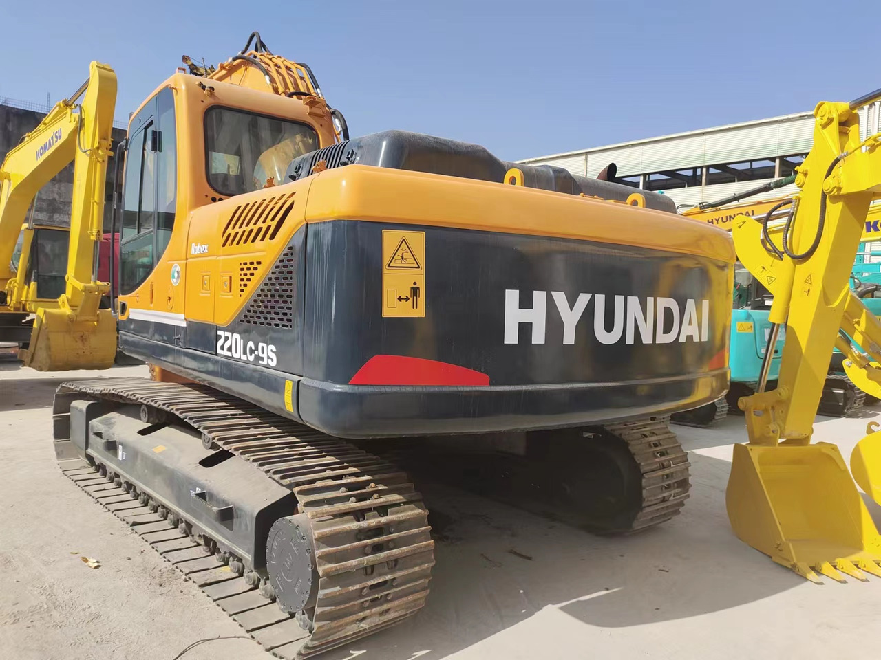 HYUNDAI 220LC-9S - Rupsgraafmachine: afbeelding 2 HYUNDAI 220LC-9S - Rupsgraafmachine: afbeelding 2