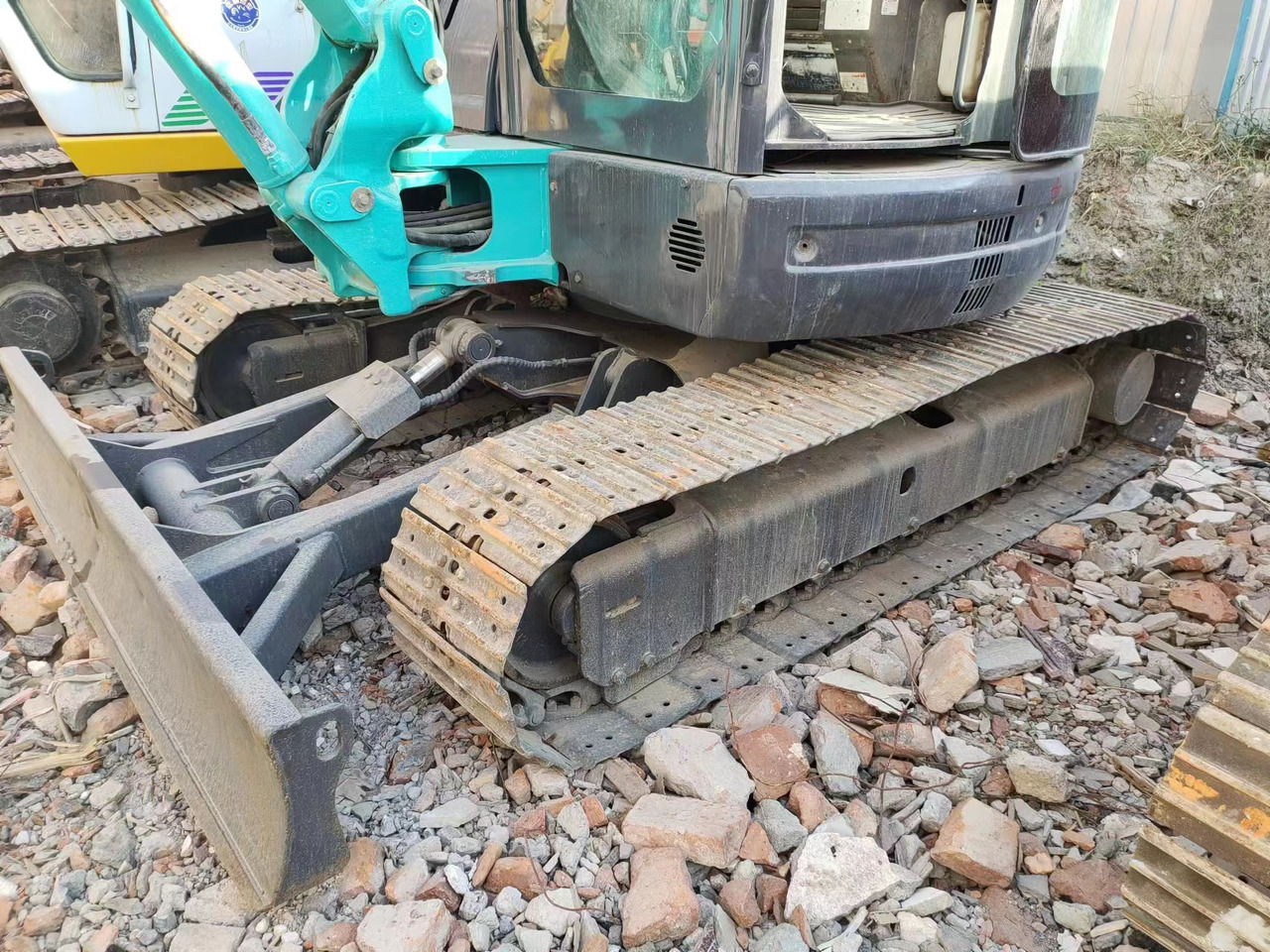 Minigraafmachine KOBELCO SK55SR: afbeelding 8 Minigraafmachine KOBELCO SK55SR: afbeelding 8