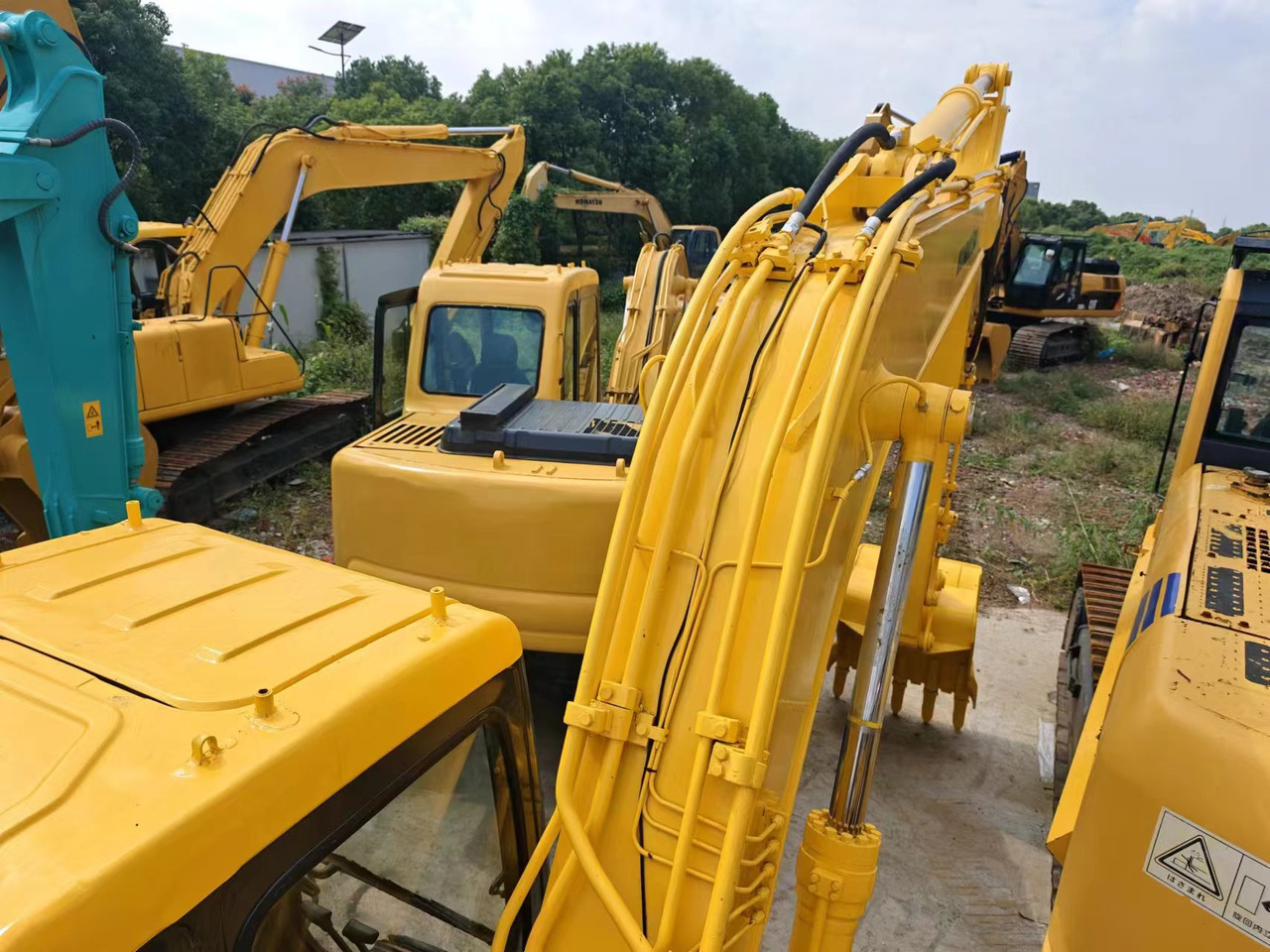 KOMATSU PC120-6 - Rupsgraafmachine: afbeelding 2 KOMATSU PC120-6 - Rupsgraafmachine: afbeelding 2