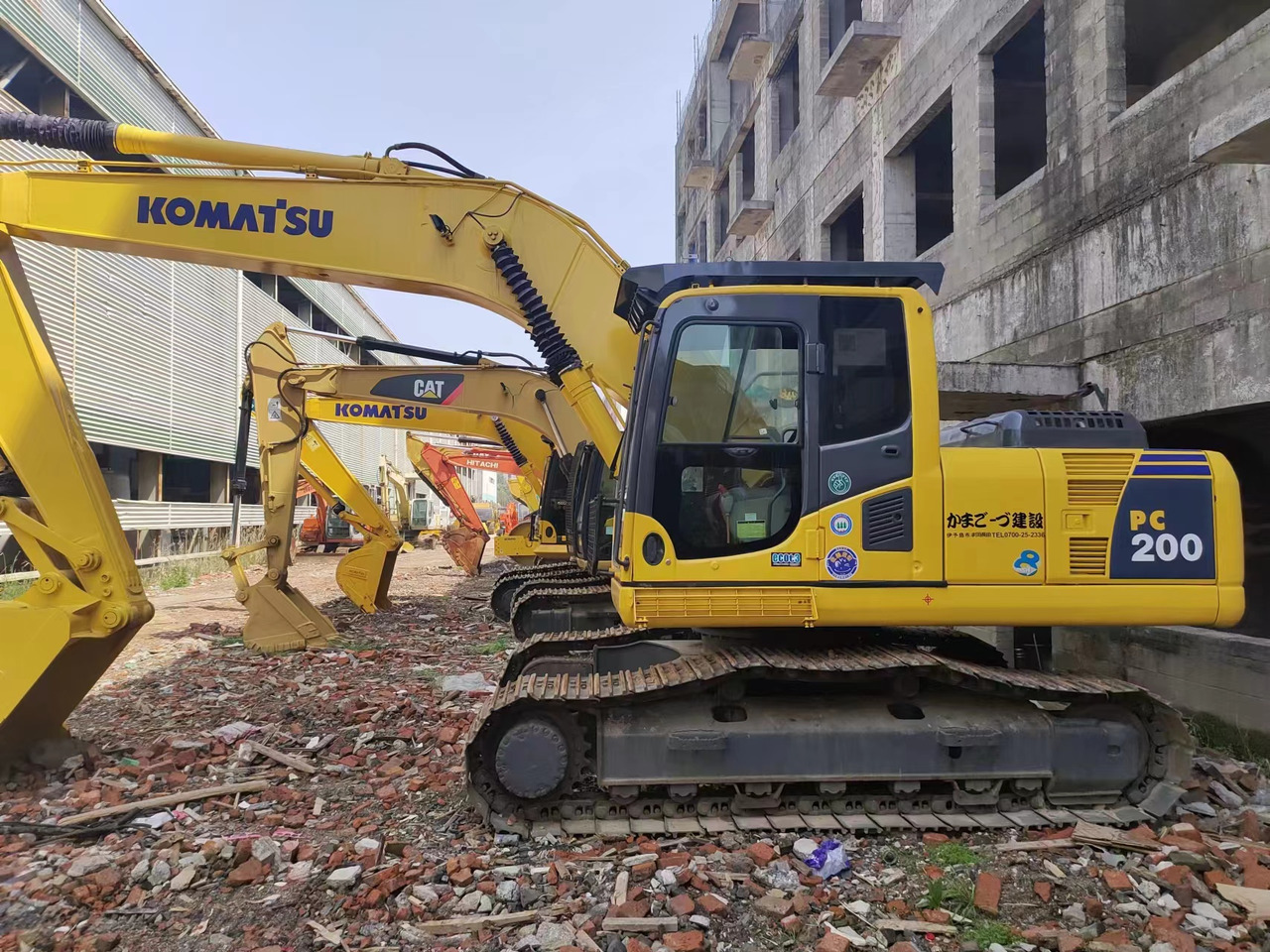 KOMATSU PC200-8 - Rupsgraafmachine: afbeelding 1 KOMATSU PC200-8 - Rupsgraafmachine: afbeelding 1