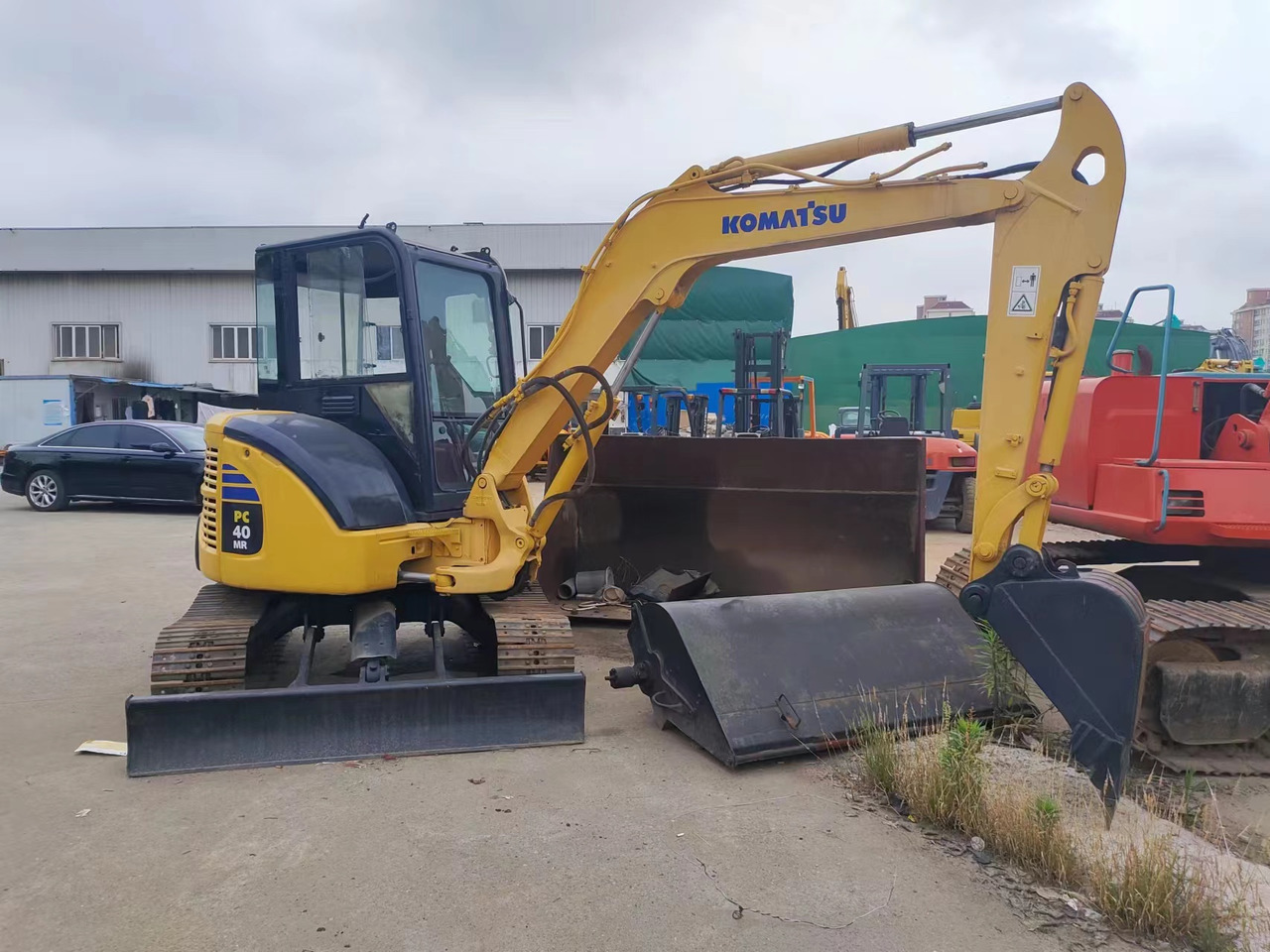 KOMATSU PC40MR - Minigraafmachine: afbeelding 3 KOMATSU PC40MR - Minigraafmachine: afbeelding 3