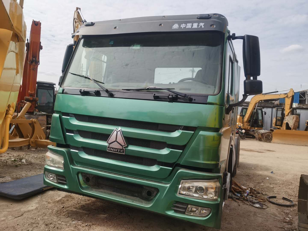 HOWO truck - Trekker: afbeelding 2 HOWO truck - Trekker: afbeelding 2