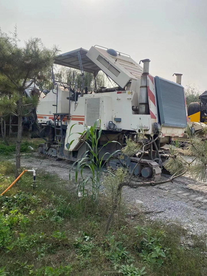 WIRTGEN 1900 - Asfaltfrees: afbeelding 4 WIRTGEN 1900 - Asfaltfrees: afbeelding 4
