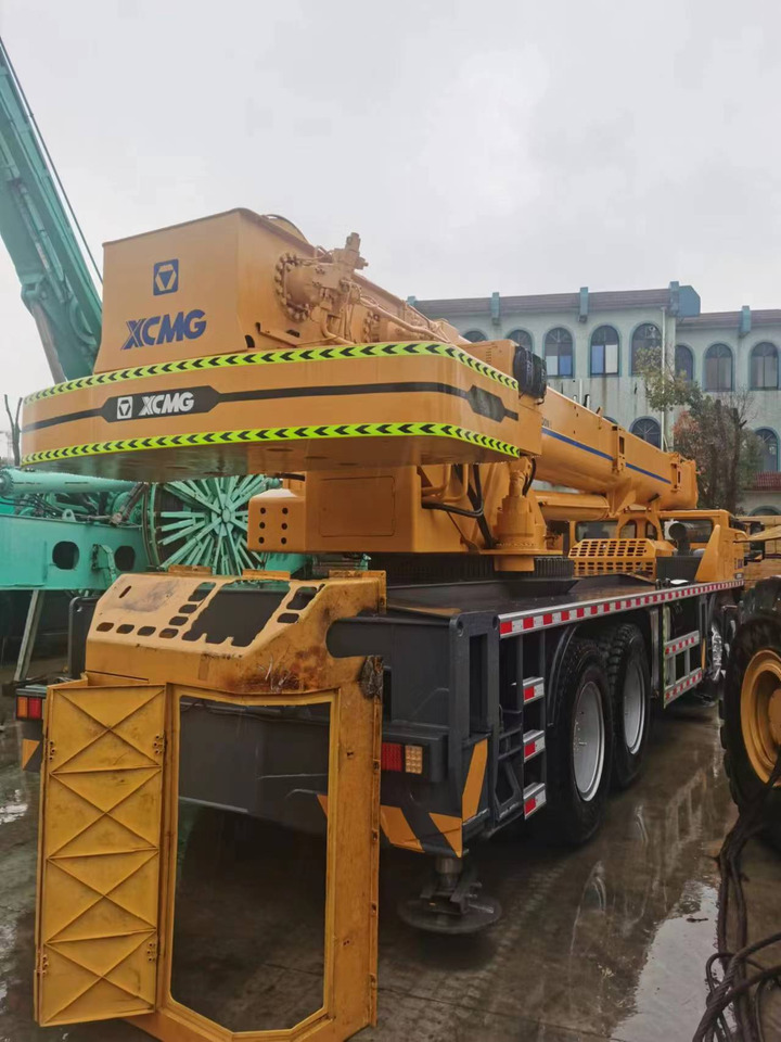 XCMG QY70K - Mobiele kraan: afbeelding 5 XCMG QY70K - Mobiele kraan: afbeelding 5