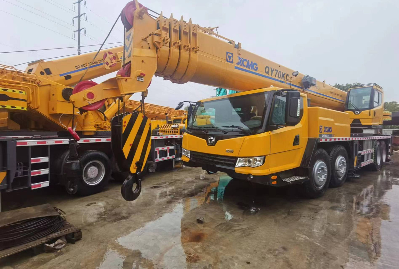 XCMG QY70K - Mobiele kraan: afbeelding 1 XCMG QY70K - Mobiele kraan: afbeelding 1