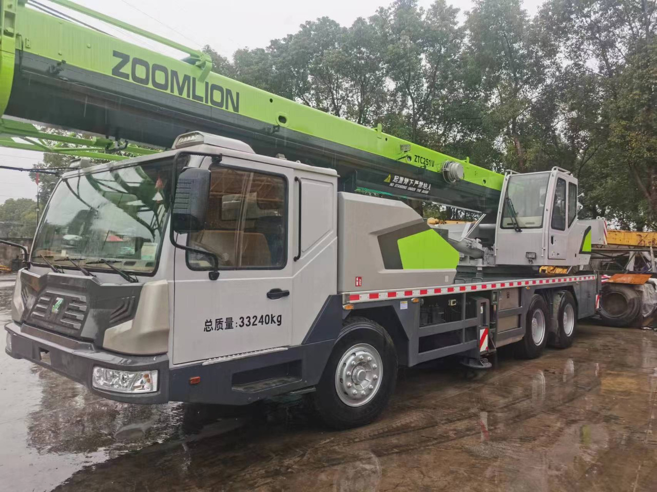 ZOOMLION ZTC251V - Mobiele kraan: afbeelding 4 ZOOMLION ZTC251V - Mobiele kraan: afbeelding 4