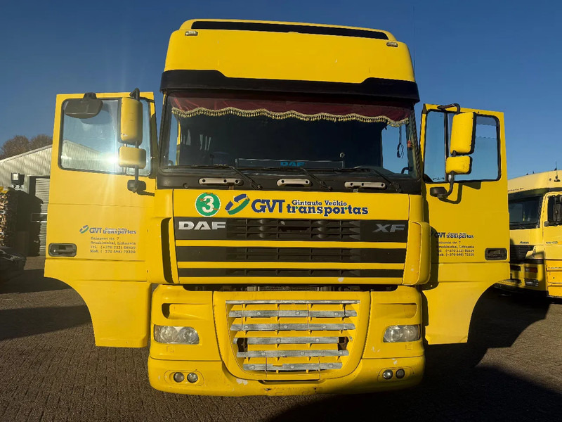 DAF XF 95.430 Tractor Unit - Trekker: afbeelding 2 DAF XF 95.430 Tractor Unit - Trekker: afbeelding 2