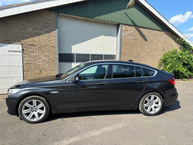 BMW 5-serie GT 535GT - Sedan: afbeelding 1 BMW 5-serie GT 535GT - Sedan: afbeelding 1
