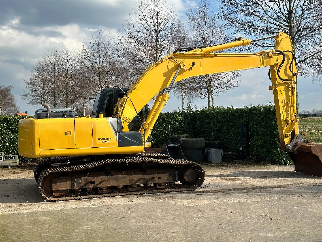 New Holland E215 - Rupsgraafmachine: afbeelding 4 New Holland E215 - Rupsgraafmachine: afbeelding 4