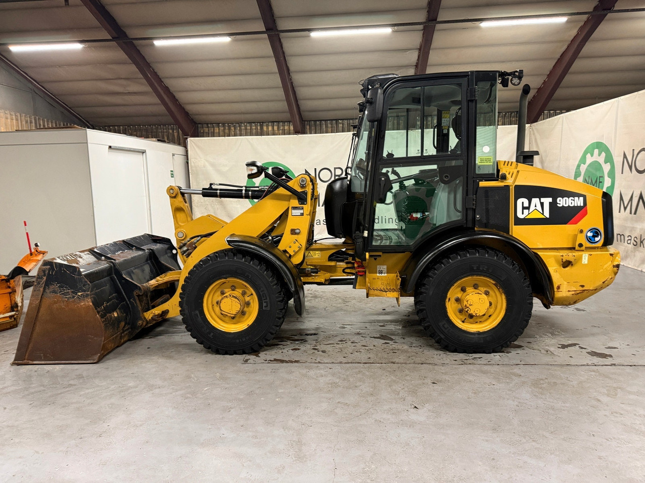 Cat 906M High Flow, 40 km/t med skuff og plog # TIL LEIE# - Wiellader: afbeelding 2 Cat 906M High Flow, 40 km/t med skuff og plog # TIL LEIE# - Wiellader: afbeelding 2