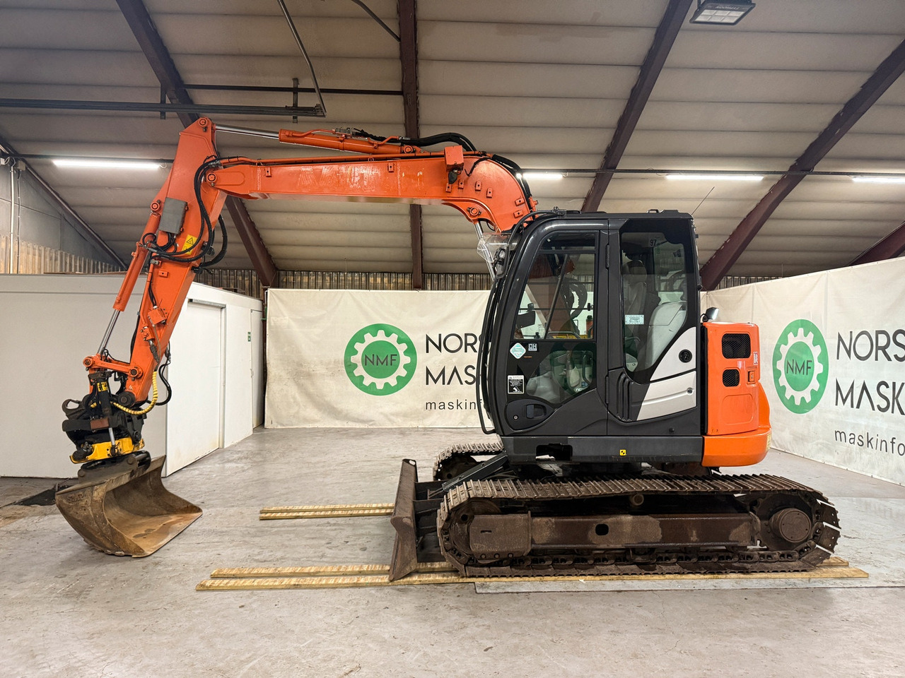 Hitachi ZX85US-5A - Rupsgraafmachine: afbeelding 2 Hitachi ZX85US-5A - Rupsgraafmachine: afbeelding 2