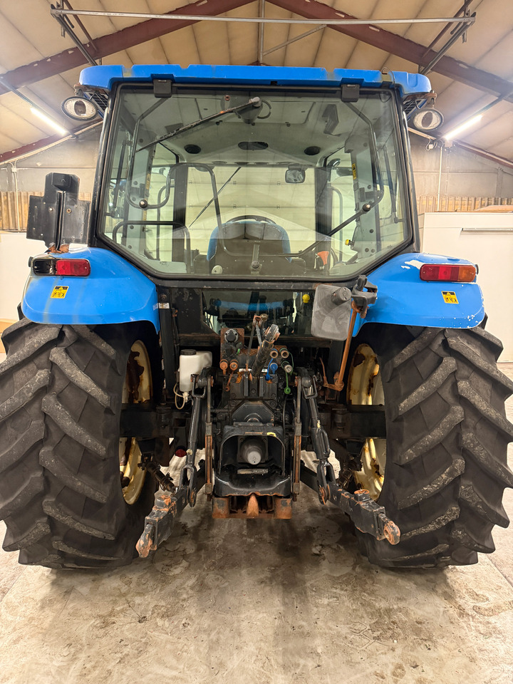 New Holland T5060 - Tractor: afbeelding 4 New Holland T5060 - Tractor: afbeelding 4