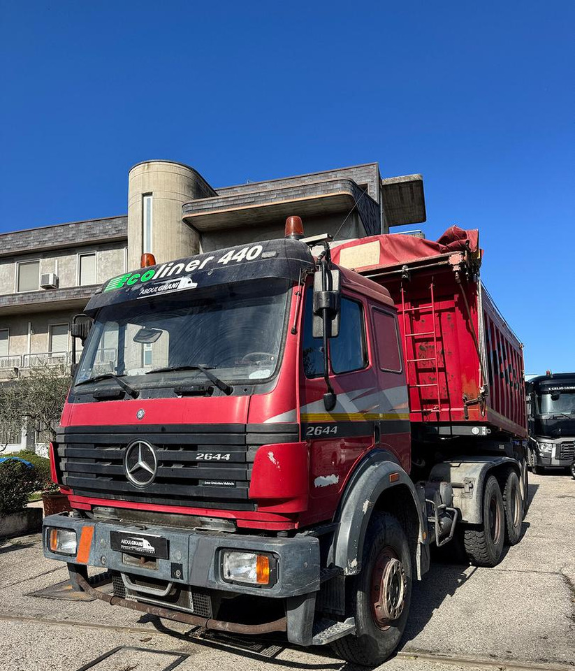 Mercedes Benz SK 2644 ( 6X4 ) V8 - Andere machine: afbeelding 2 Mercedes Benz SK 2644 ( 6X4 ) V8 - Andere machine: afbeelding 2