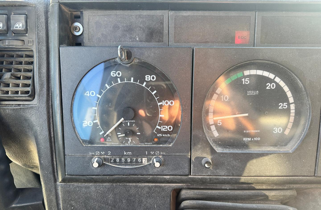 Betonpompa CIFA Iveco Trakker 410E44 - Mixerpomp: afbeelding 3 Betonpompa CIFA Iveco Trakker 410E44 - Mixerpomp: afbeelding 3