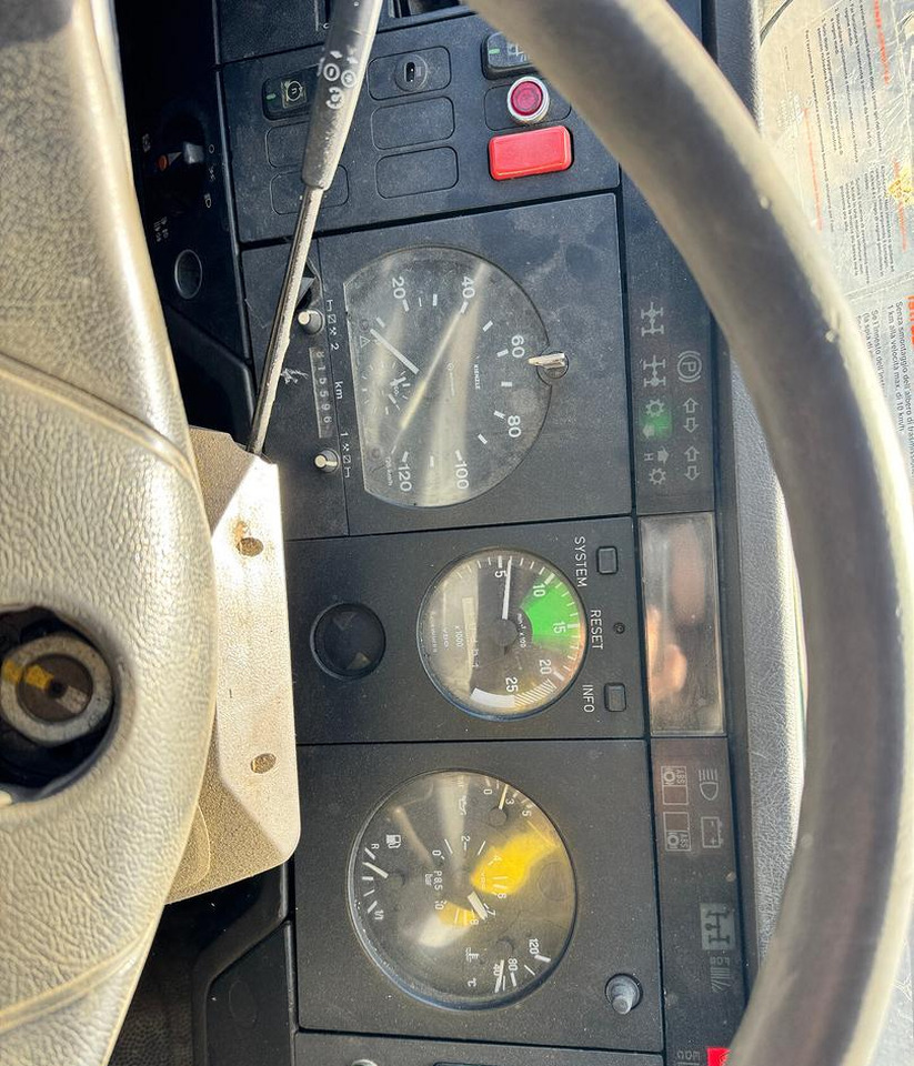 Mercedes Benz SK 2644 ( 6X4 ) V8 - Kipper vrachtwagen: afbeelding 5 Mercedes Benz SK 2644 ( 6X4 ) V8 - Kipper vrachtwagen: afbeelding 5