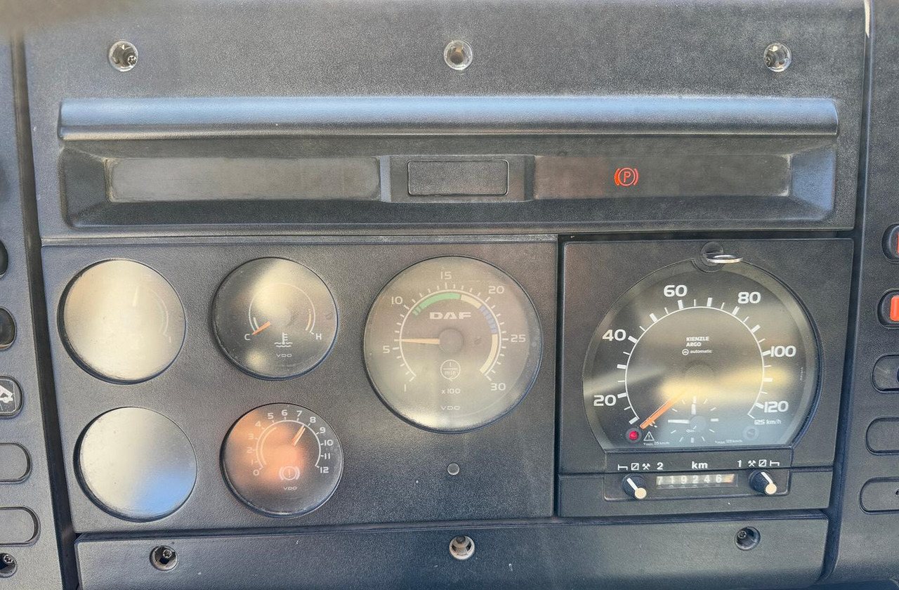 Ribaltabile DAF 85 CF 430 - anno 1999 - Kipper vrachtwagen: afbeelding 4 Ribaltabile DAF 85 CF 430 - anno 1999 - Kipper vrachtwagen: afbeelding 4