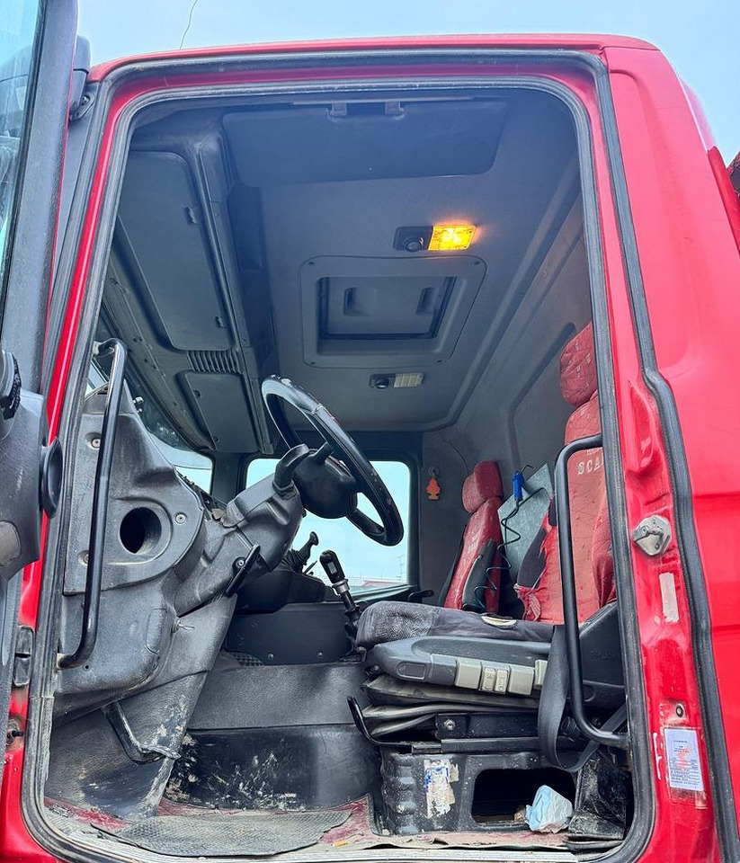 Scania R124/470 Ribaltabile 8X4 - Kipper vrachtwagen: afbeelding 4 Scania R124/470 Ribaltabile 8X4 - Kipper vrachtwagen: afbeelding 4