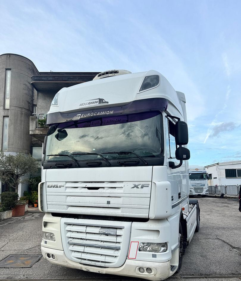 DAF XF 105.460 - 2010 - AUTOMATICO - Trekker: afbeelding 1 DAF XF 105.460 - 2010 - AUTOMATICO - Trekker: afbeelding 1