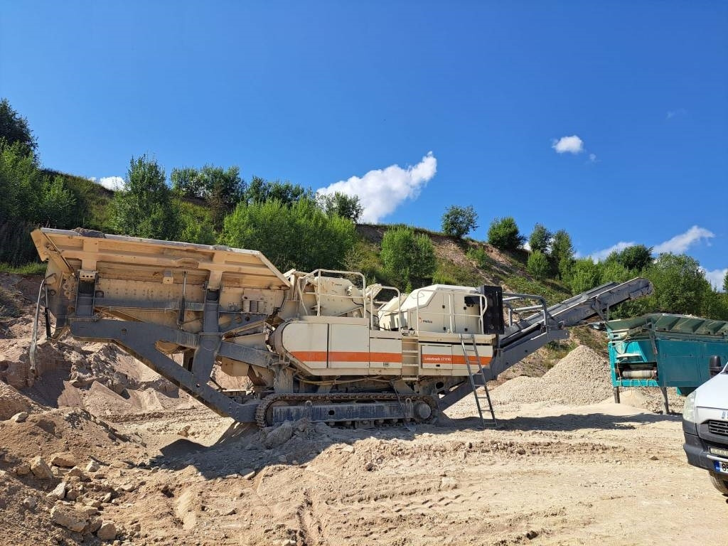Metso LT 1110M - Mobiele breker: afbeelding 1 Metso LT 1110M - Mobiele breker: afbeelding 1