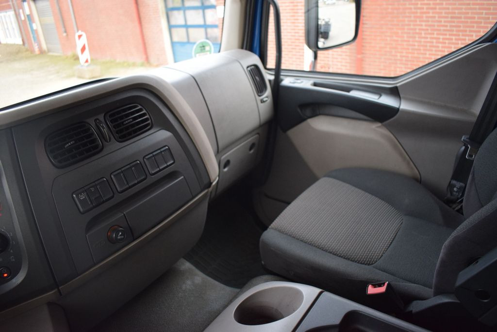 Chassis vrachtwagen DAF  LF 280 Fahrgestell Klima Navi 8-Gang ACC AHK: afbeelding 24