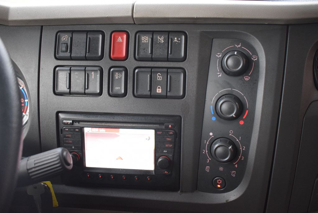 Chassis vrachtwagen DAF  LF 280 Fahrgestell Klima Navi 8-Gang ACC AHK: afbeelding 29