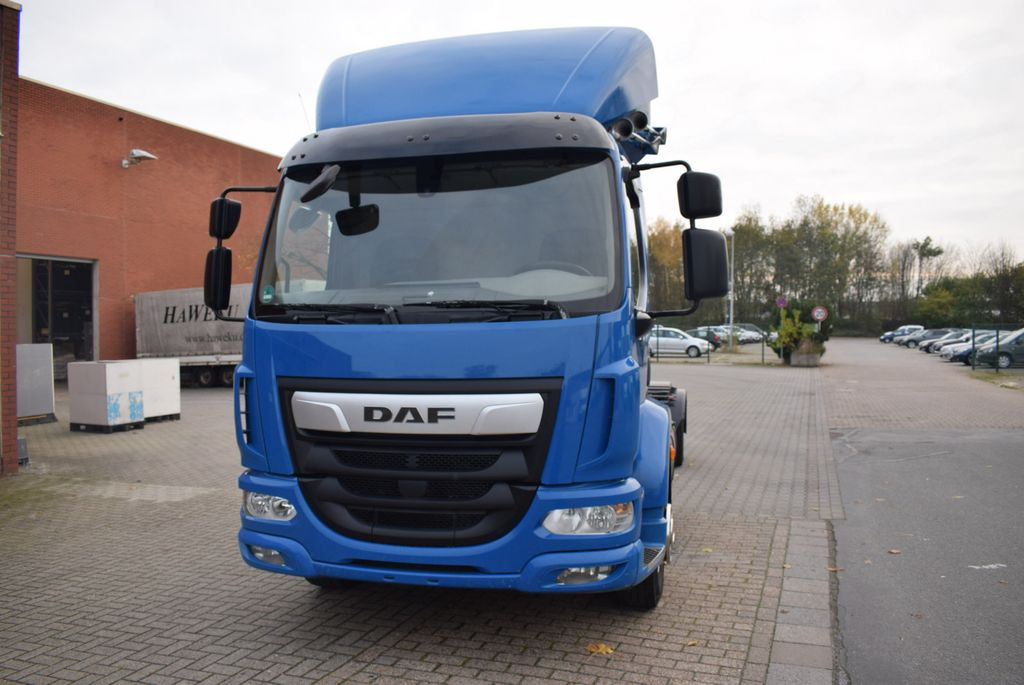 Chassis vrachtwagen DAF  LF 280 Fahrgestell Klima Navi 8-Gang ACC AHK: afbeelding 15