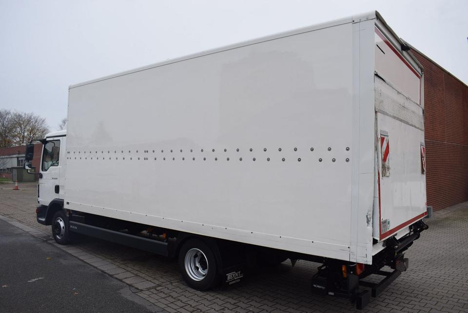 MAN TGL 8.220 Koffer LBW Klima EURO6 Luftfederung - Bakwagen: afbeelding 4 MAN TGL 8.220 Koffer LBW Klima EURO6 Luftfederung - Bakwagen: afbeelding 4