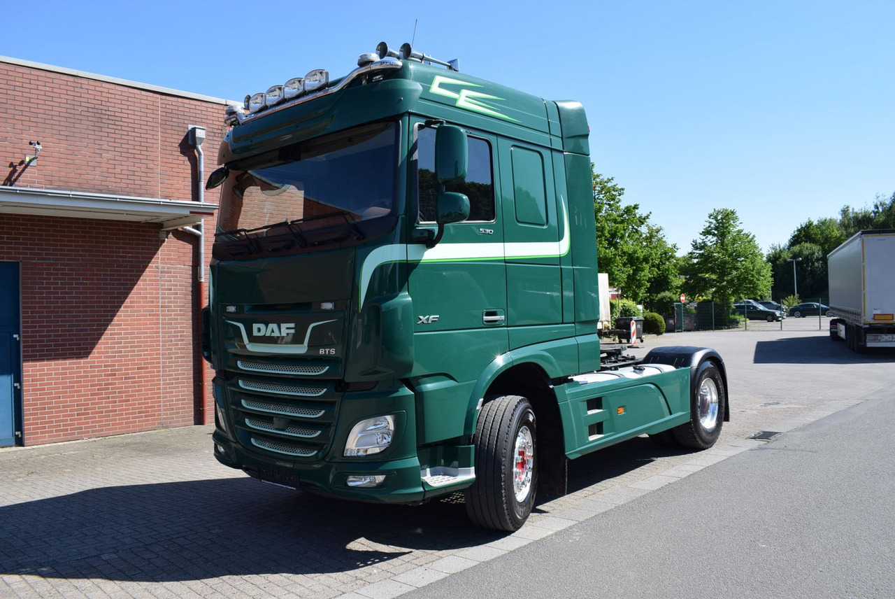 DAF XF 530 FT Retarder Leder Standklima Hydraulik - Trekker: afbeelding 1 DAF XF 530 FT Retarder Leder Standklima Hydraulik - Trekker: afbeelding 1