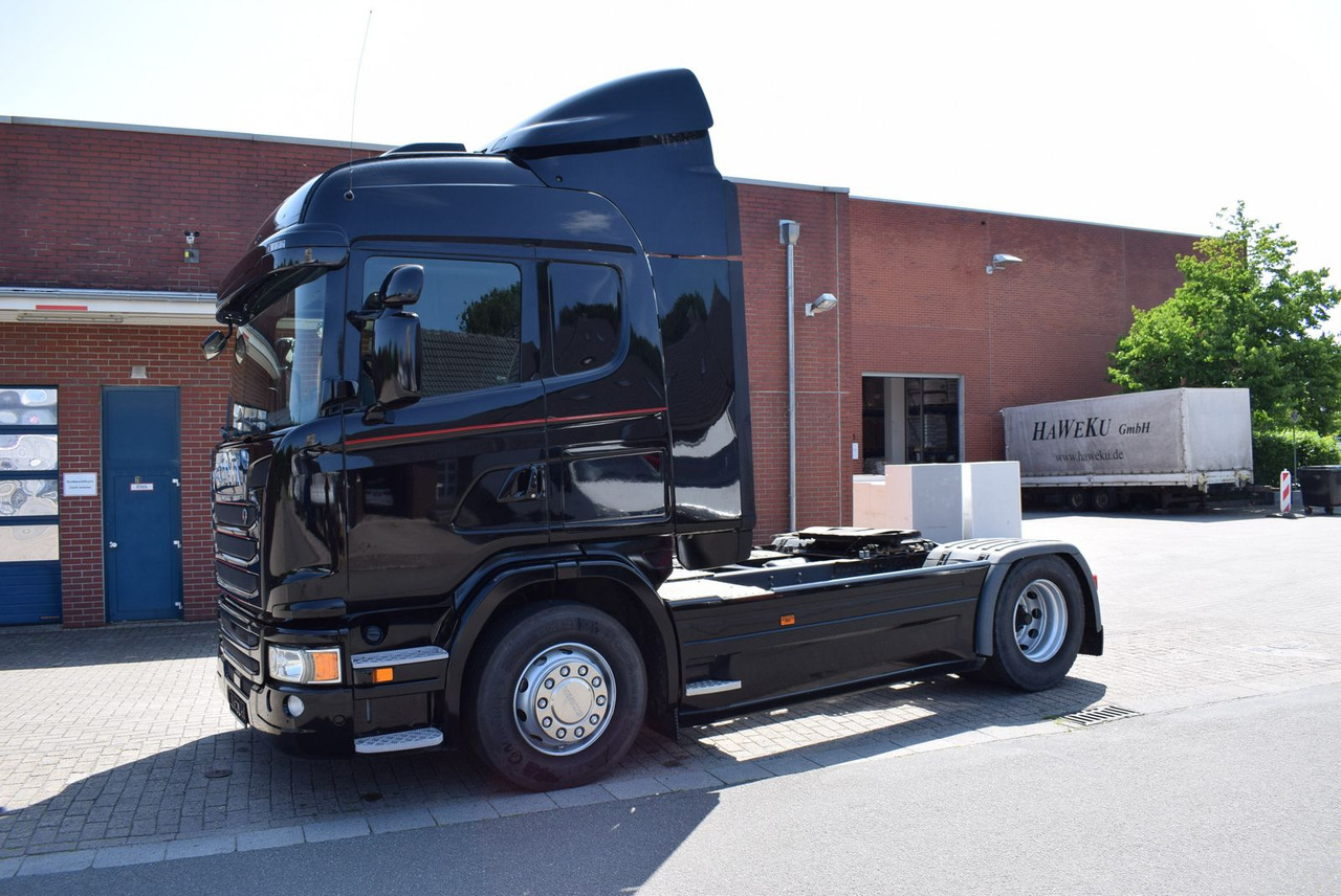 Scania R410 Highline Retarder Klima Standklima ACC - Trekker: afbeelding 2 Scania R410 Highline Retarder Klima Standklima ACC - Trekker: afbeelding 2