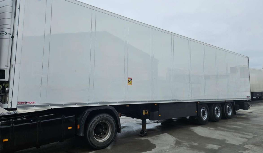 SCHMITZ SKO Carrier Vector 1550 - Koelwagen oplegger: afbeelding 1 SCHMITZ SKO Carrier Vector 1550 - Koelwagen oplegger: afbeelding 1