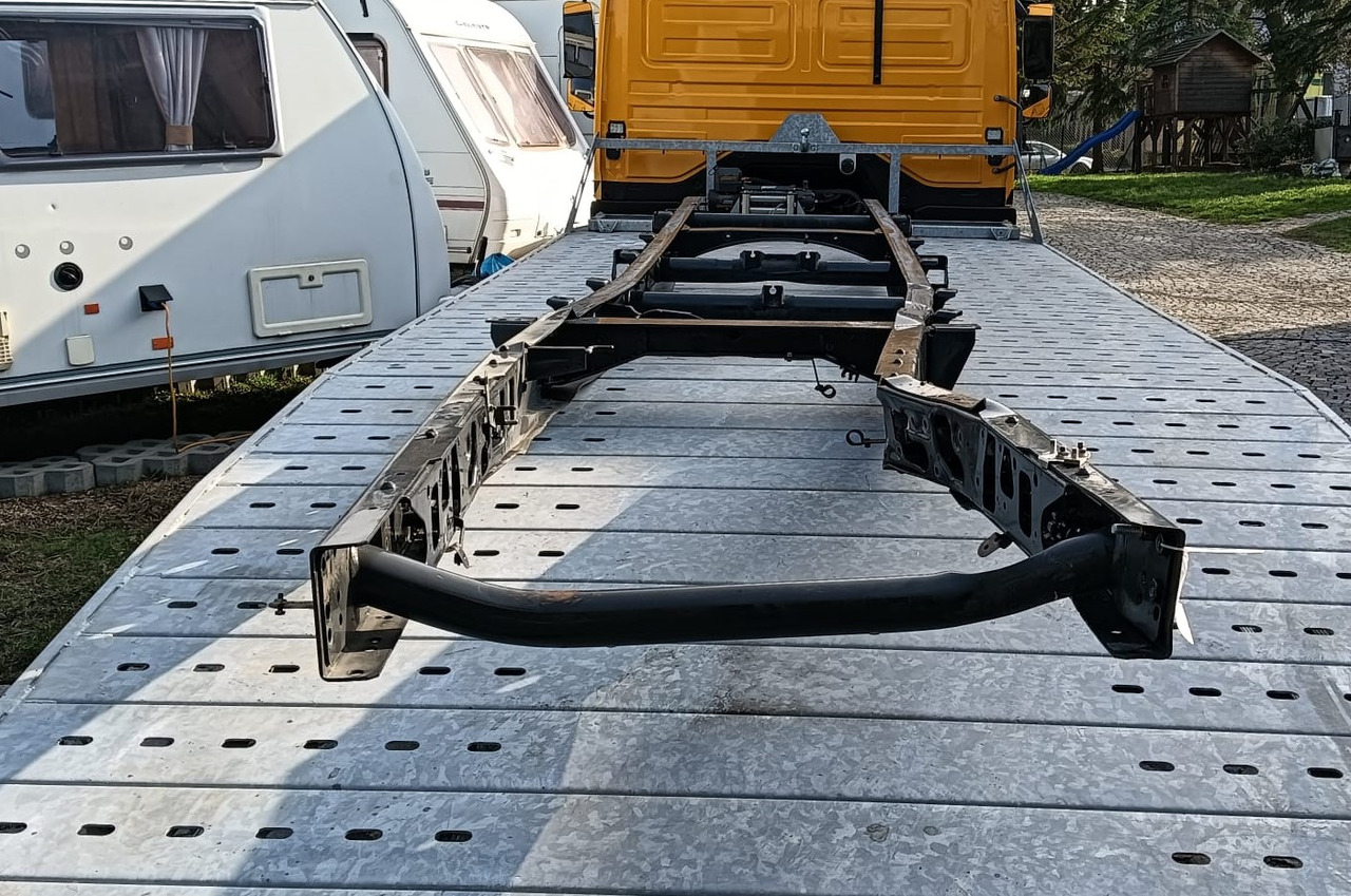IVECO DAILY 35C15 RAMA Z DOKUMENTAMI NR 740 - Frame/ Chassis voor Bedrijfswagen: afbeelding 3 IVECO DAILY 35C15 RAMA Z DOKUMENTAMI NR 740 - Frame/ Chassis voor Bedrijfswagen: afbeelding 3