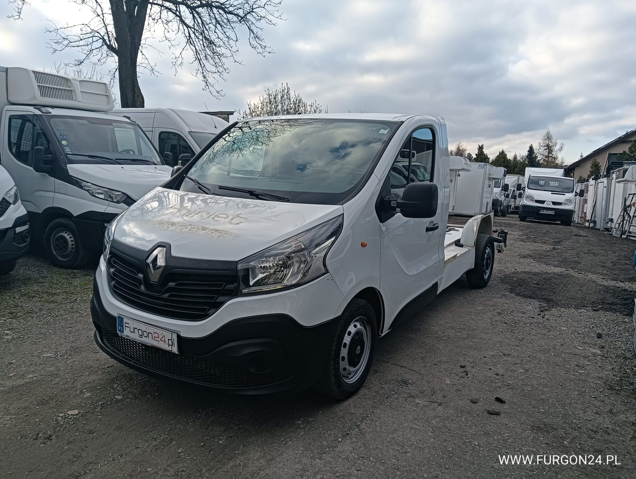 RENAULT TRAFIC PLATFORMA DO ZABUDOWY NR 625 - Kipper bestelwagen: afbeelding 1 RENAULT TRAFIC PLATFORMA DO ZABUDOWY NR 625 - Kipper bestelwagen: afbeelding 1