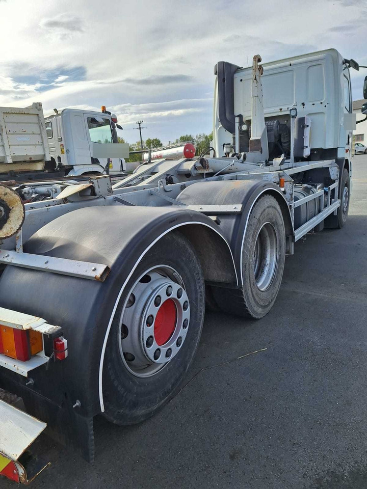 DAF CF - Haakarmsysteem vrachtwagen: afbeelding 3 DAF CF - Haakarmsysteem vrachtwagen: afbeelding 3