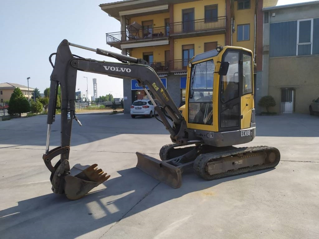 Volvo ECR 38 - Minigraafmachine: afbeelding 1 Volvo ECR 38 - Minigraafmachine: afbeelding 1