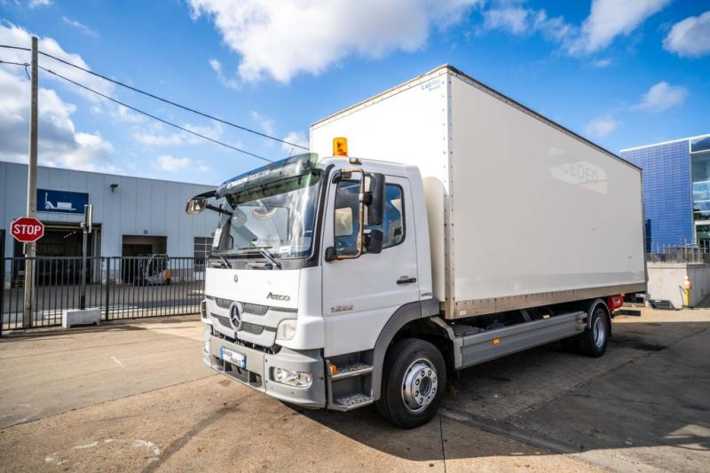 Mercedes ATEGO 1222 + D'HOLLANDIA 1.5T - Bakwagen: afbeelding 1 Mercedes ATEGO 1222 + D'HOLLANDIA 1.5T - Bakwagen: afbeelding 1