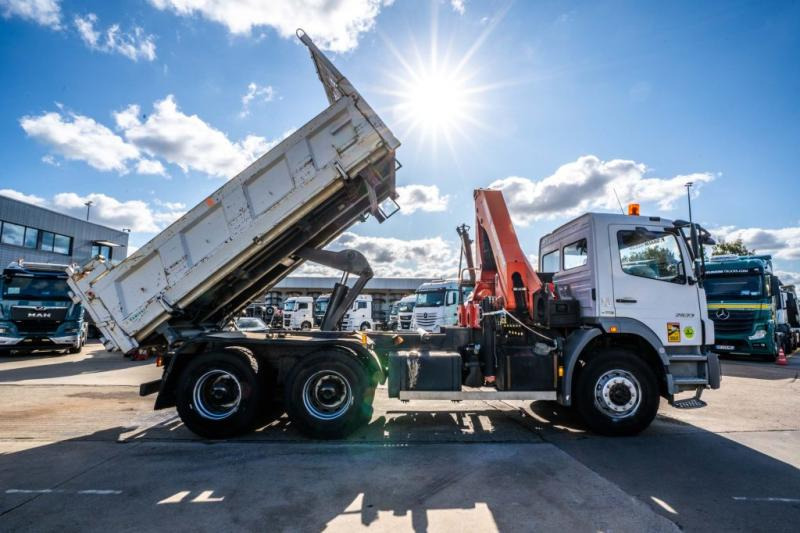 Mercedes AXOR 2633+BIBENNE+PALFINGER 18T/m /3XHydr. - Kipper vrachtwagen, Kraanwagen: afbeelding 3 Mercedes AXOR 2633+BIBENNE+PALFINGER 18T/m /3XHydr. - Kipper vrachtwagen, Kraanwagen: afbeelding 3