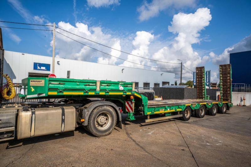 Louault RAMPE HYDRAULIQUE - Oplegger: afbeelding 1 Louault RAMPE HYDRAULIQUE - Oplegger: afbeelding 1