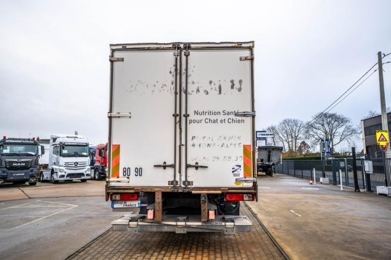Renault D 19 280 WIDE + DHOLLANDIA 3 T. - Bakwagen: afbeelding 4 Renault D 19 280 WIDE + DHOLLANDIA 3 T. - Bakwagen: afbeelding 4