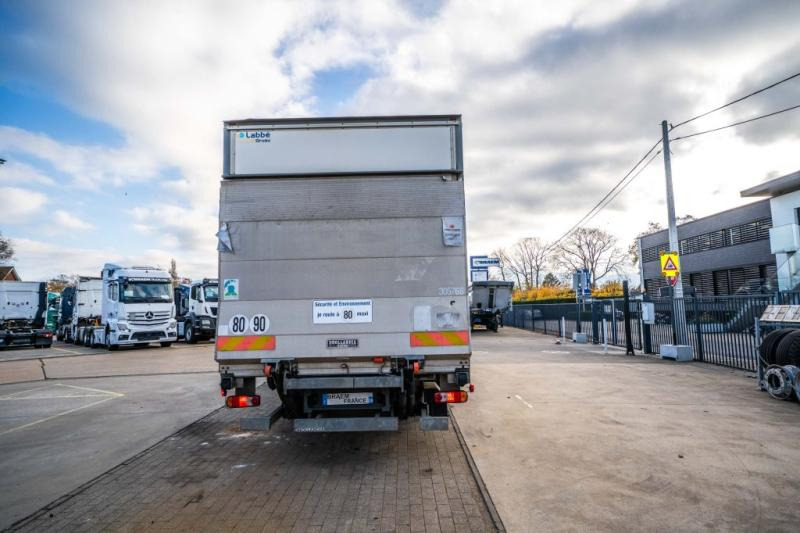 Renault D12 210 DXI // HAYON DHOLLANDIA - Bakwagen: afbeelding 4 Renault D12 210 DXI // HAYON DHOLLANDIA - Bakwagen: afbeelding 4